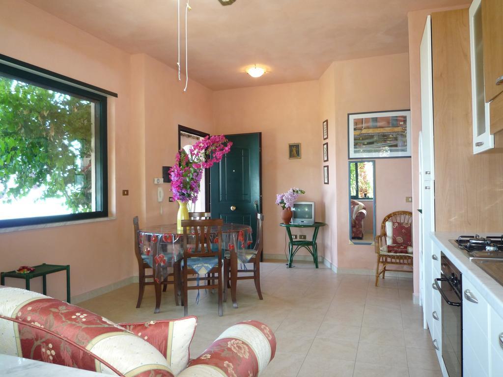 Villa Panthea Capo Vaticano Oda fotoğraf